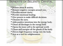 Load image into Gallery viewer, Selenite lamp