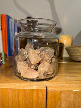 Load image into Gallery viewer, Rocks and crystals  small
